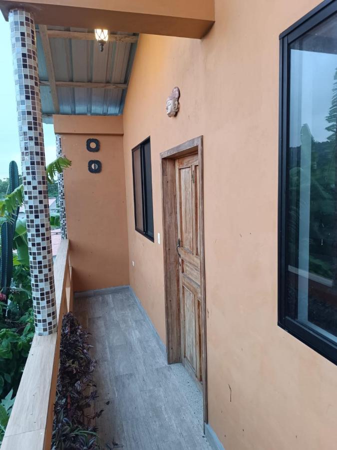 Casa Shangri La Canoa Exterior photo