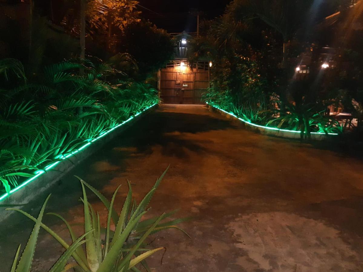 Casa Shangri La Canoa Exterior photo