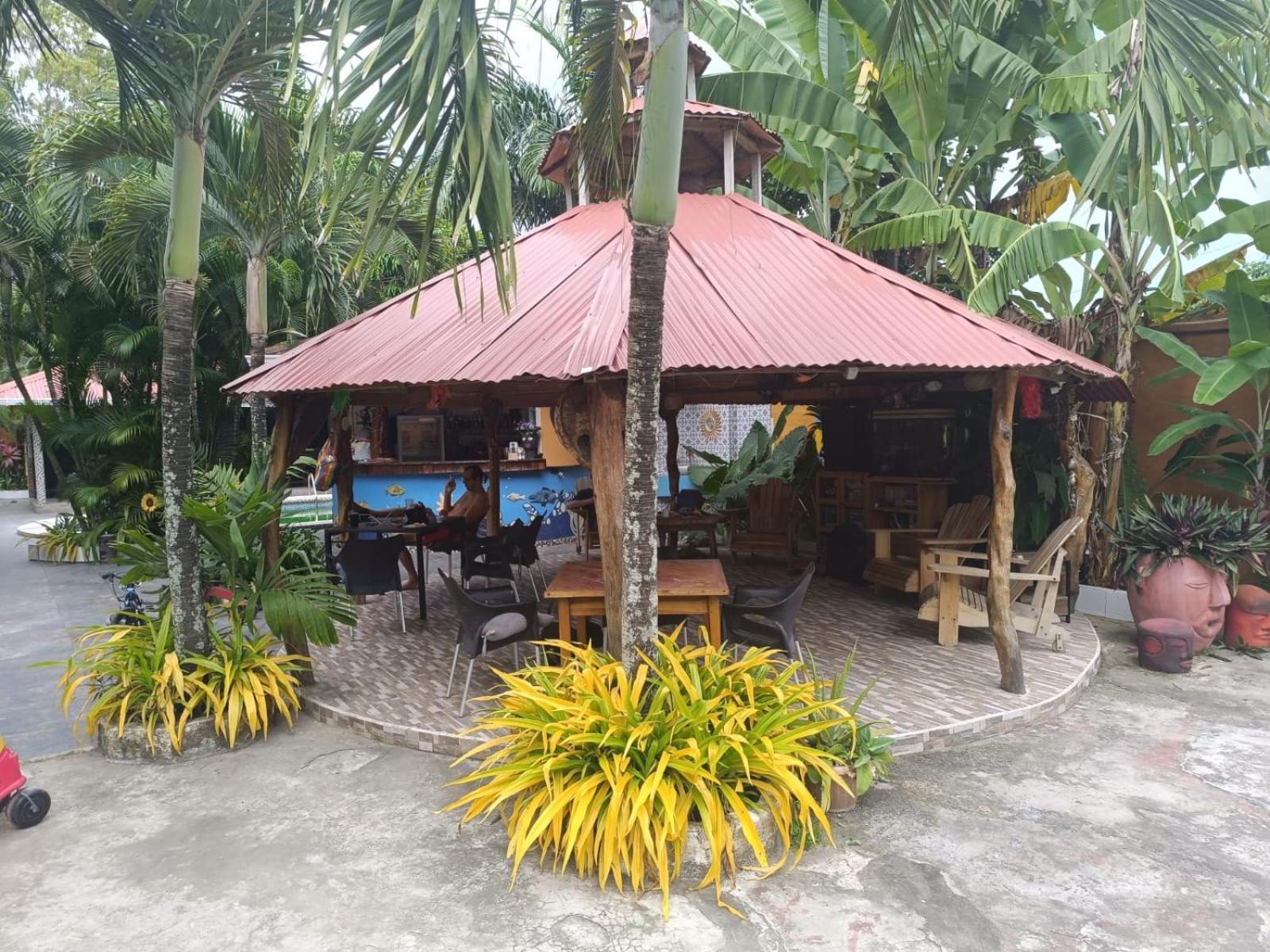 Casa Shangri La Canoa Exterior photo